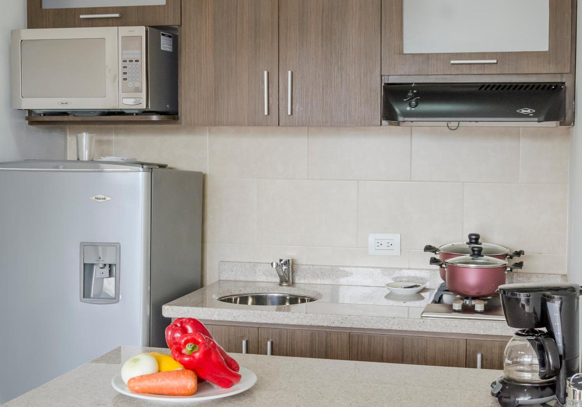 Hotel Apartamentos Regency La Feria ボゴタ エクステリア 写真