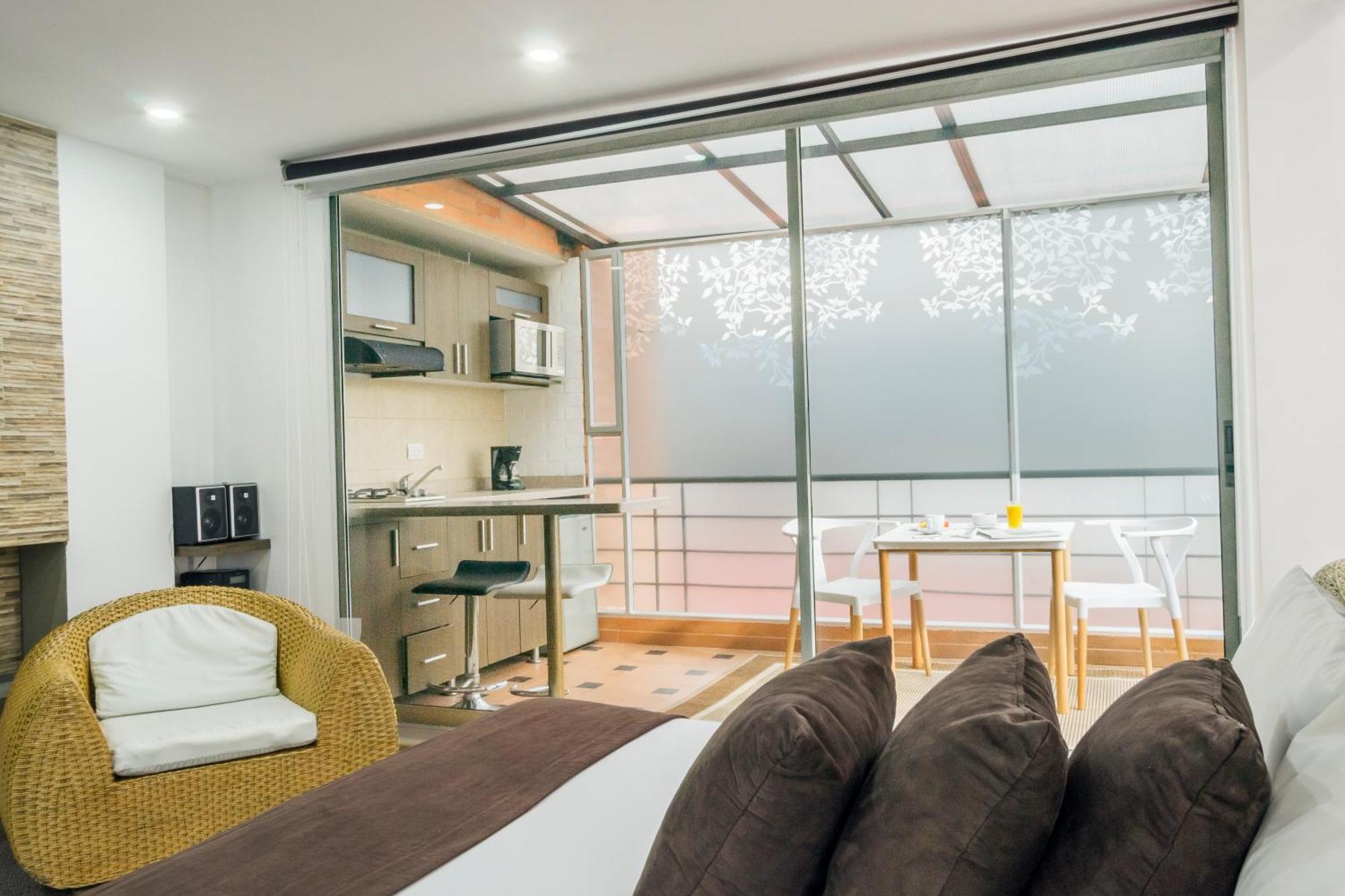 Hotel Apartamentos Regency La Feria ボゴタ エクステリア 写真