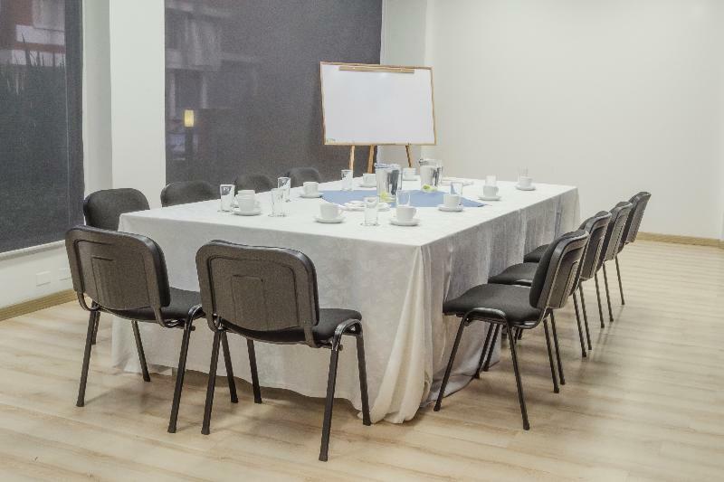 Hotel Apartamentos Regency La Feria ボゴタ エクステリア 写真